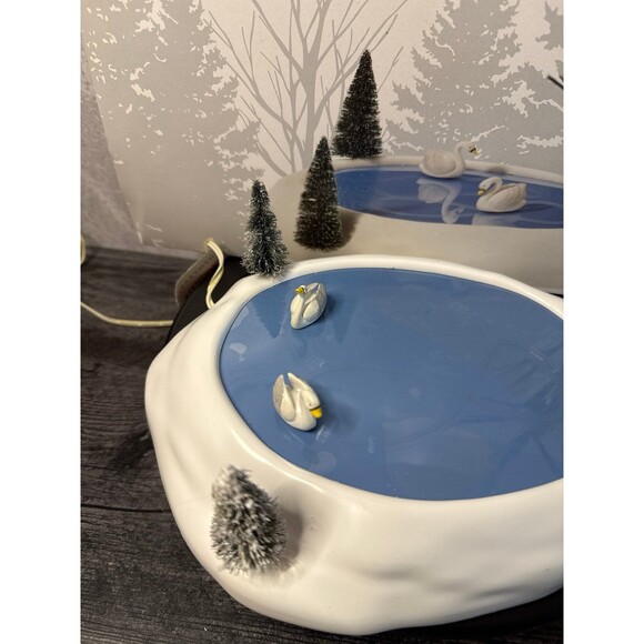 Dept 56 Swan Pond antimated - Picture 3 of 5
